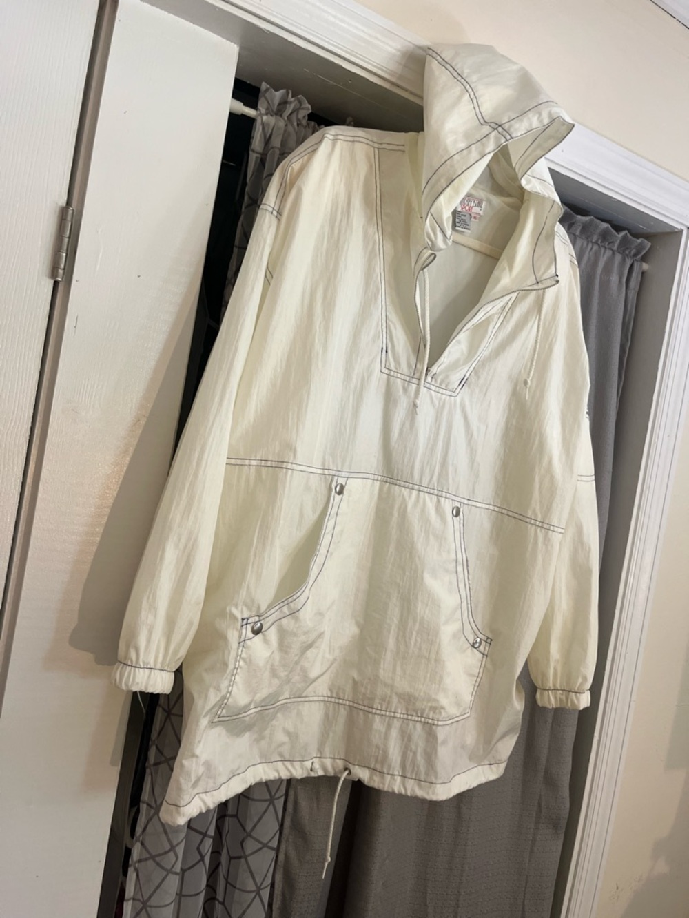 Vintage Windbreaker Jacket XL Nylon Front Pocket 90s